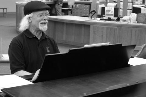 Image of guest performer, Michael Tobar by photographer, William McFadden.