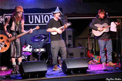Captain Chucke & the Cadillac South performing live at the Union