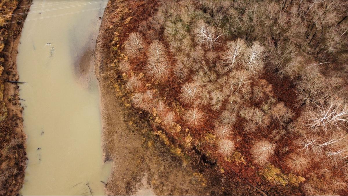 Image of Hocking River in winter.