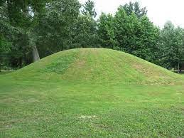 ranger station mound- zaleski state park